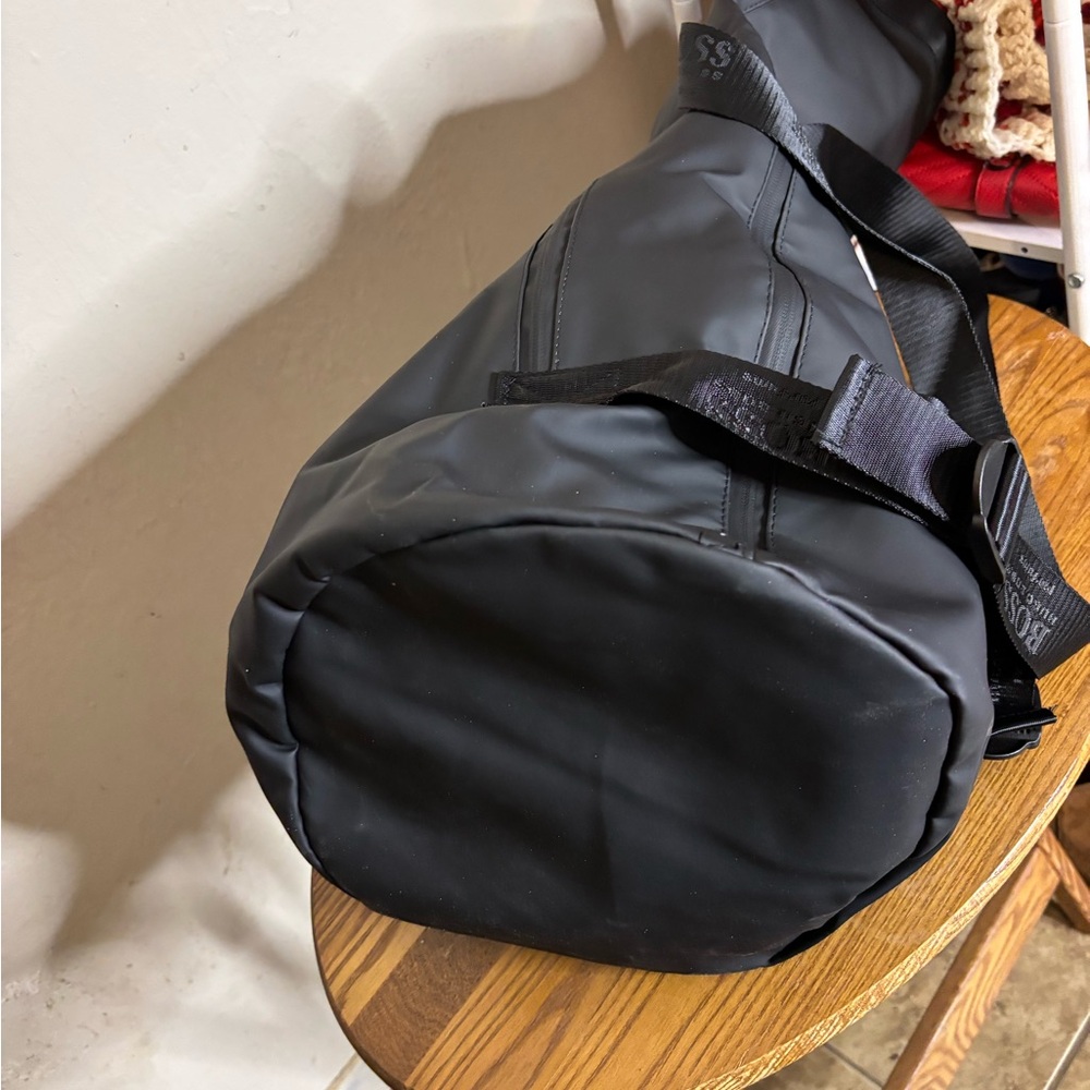 Hugo Boss Black Duffel Bag - Picture 4 of 8